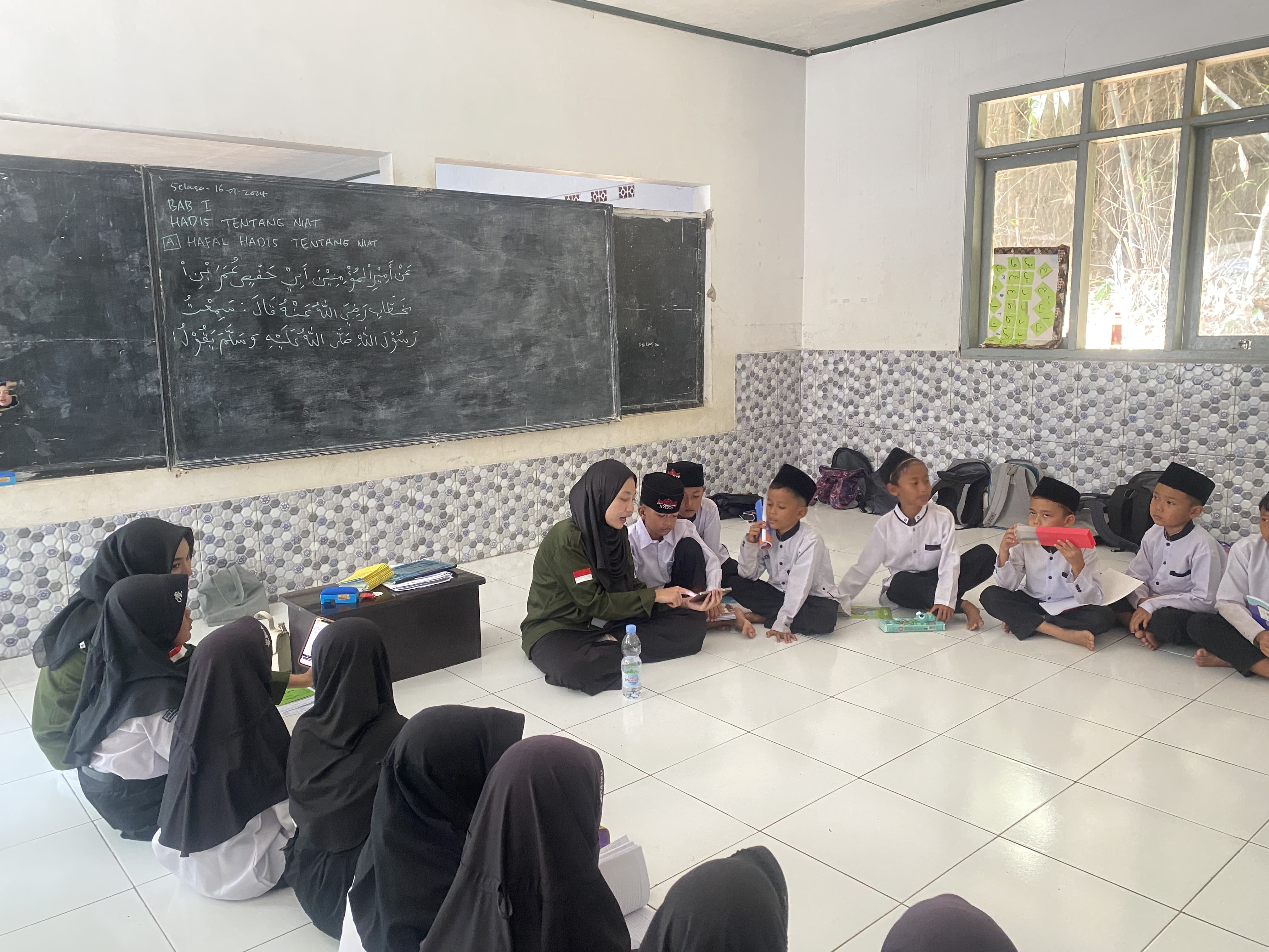 Himaka Mengajar